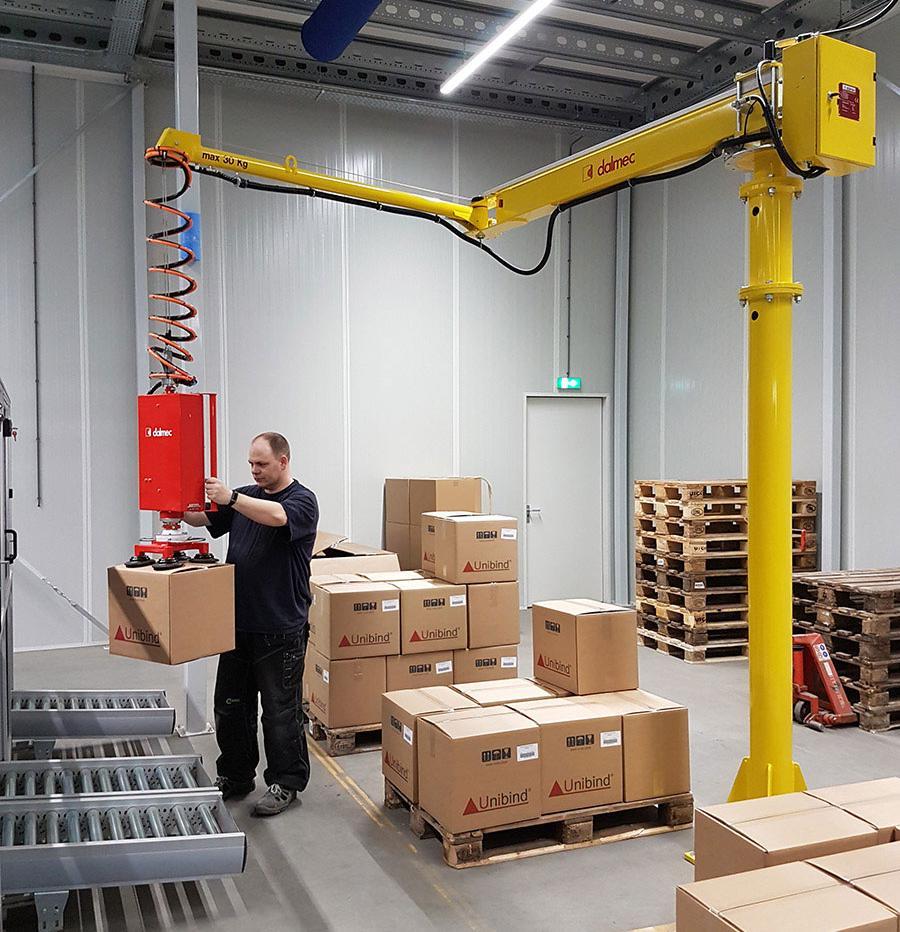 Dozen ergonomisch tillen en heffen met Dalmec tilhulpen