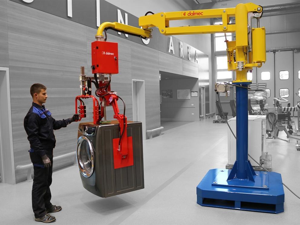 Arcadel heffen en tillen met ergonomische tilhulpen